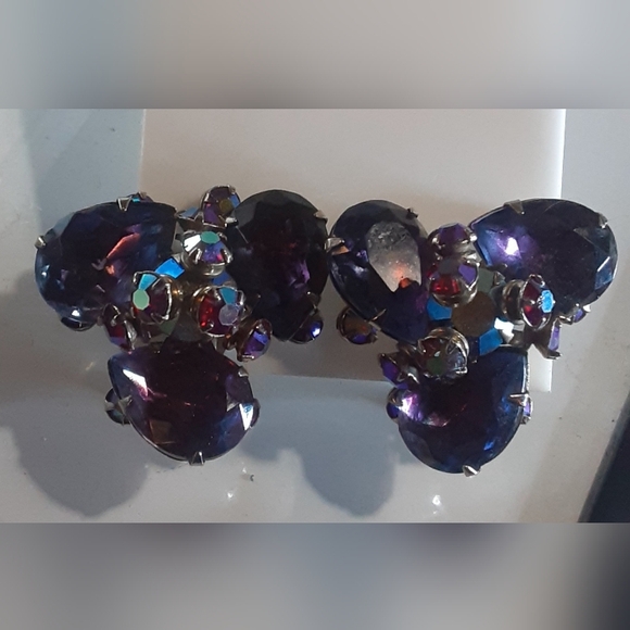 c1950 AB Violet Red Purple Layered Teardrop Deep Cluster Earrings ~ Stunning! - Picture 7 of 7
